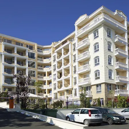 Sardinia And מלון דירות