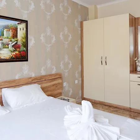 מלון דירות Sardinia And סבטי ולאס