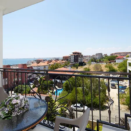 Aparthotel Sardinia And Spa Sveti Vlas