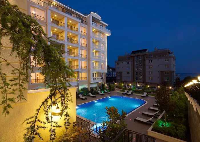 Sardinia And Свети-Влас