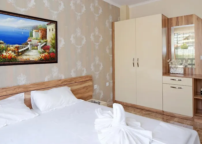 Апарт-отель Sardinia And Свети-Влас